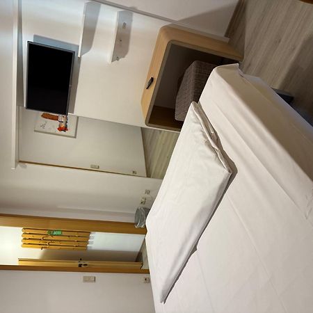 Hotel Eurocity Bruchköbel Eksteriør bilde